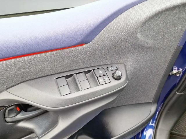 Toyota Yaris Tokyo Pop-Out 1.5 HUD Navi Soundsystem JBL LED App