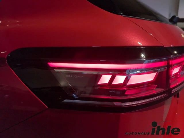 Volkswagen Passat DSG R-Line Style Variant