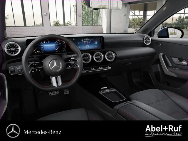 Mercedes-Benz A 200 AMG Line