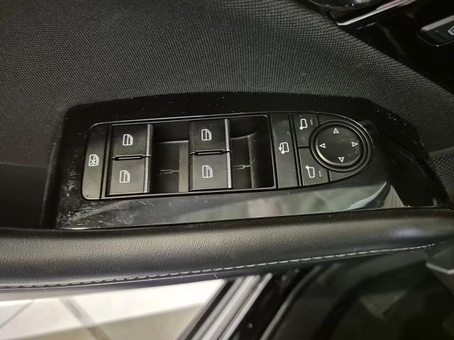 Mazda CX-30 Premium Selection SkyActiv