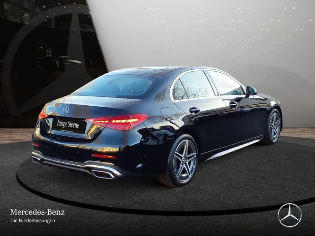 Mercedes-Benz C 180 AMG Line Sedan