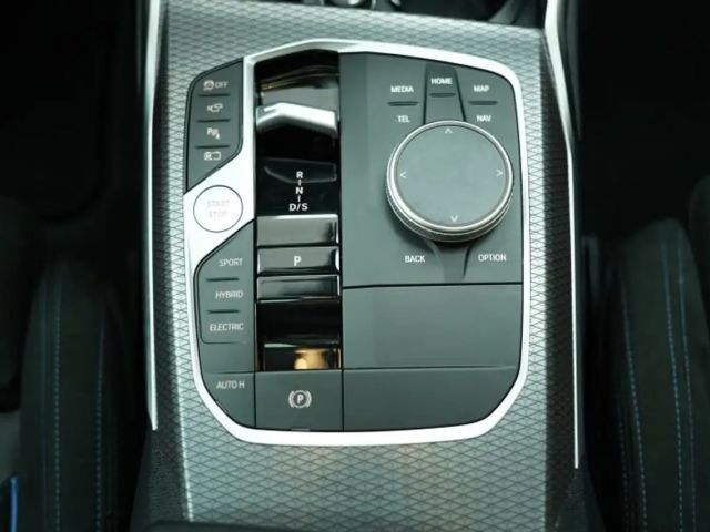 BMW 330 330e M-Sport Touring