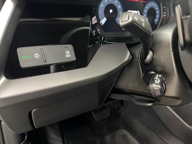 Audi A3 30 TFSI S-Tronic Sedan