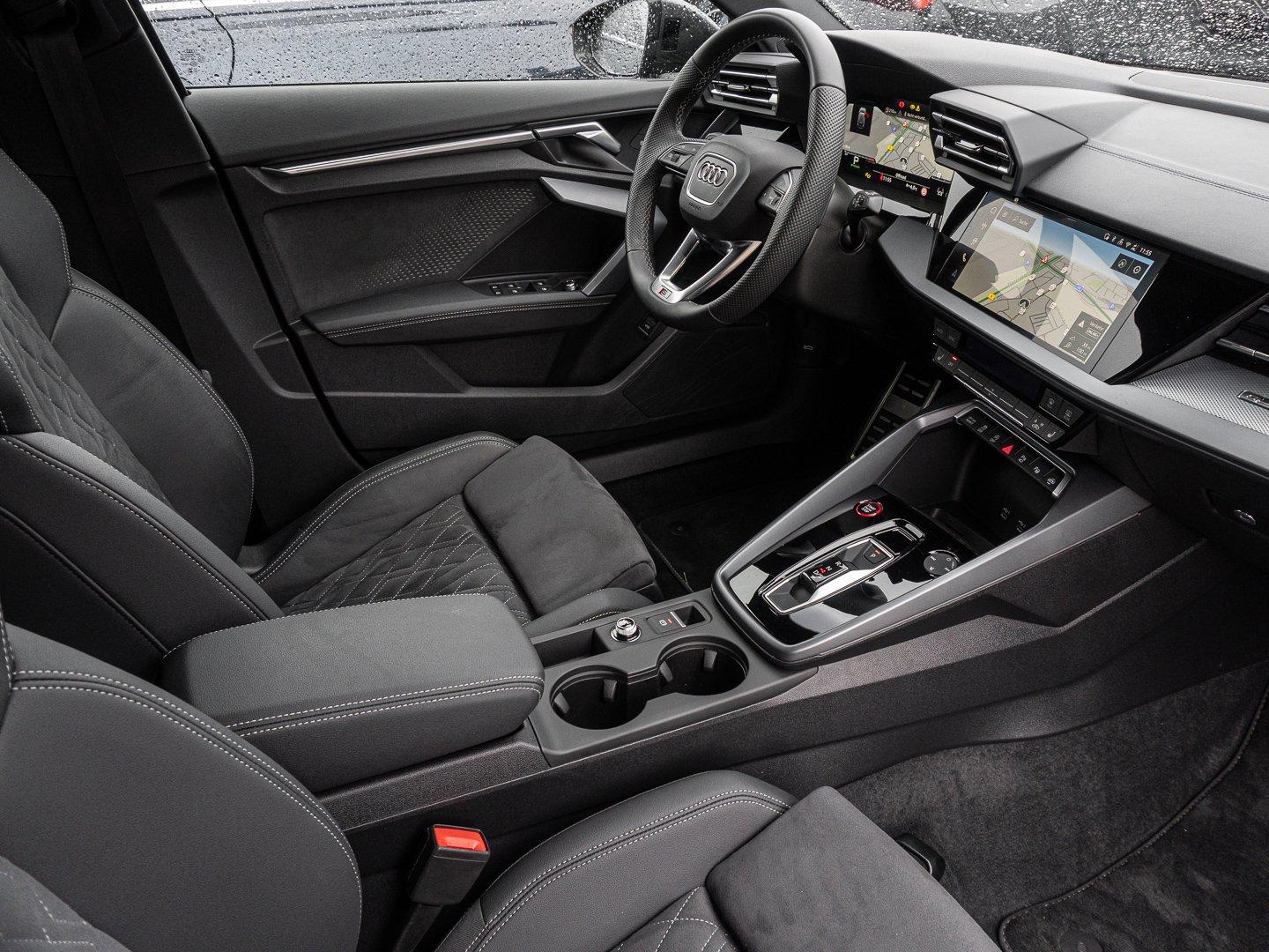 Audi S3 Quattro S-Tronic Sedan Sportback