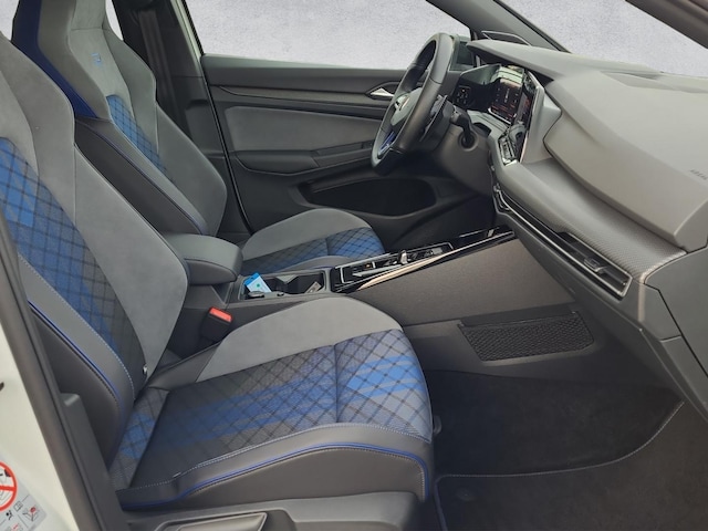 Volkswagen Golf 2.0 TSI DSG Golf VIII