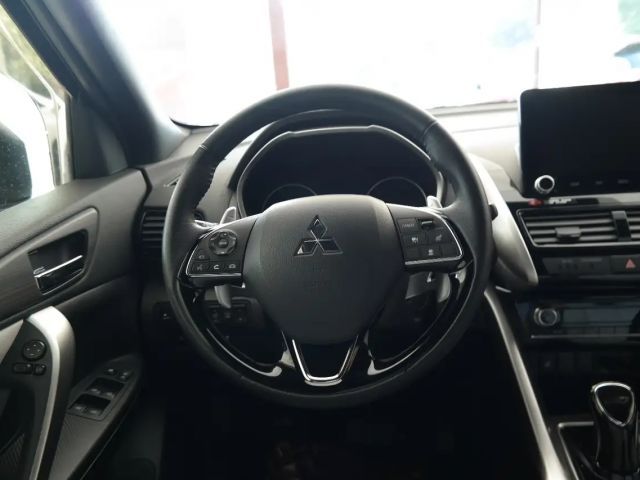 Mitsubishi Eclipse Cross +STAND-HEIZ./KlIMA+SHZ+LEDER+NAVI+