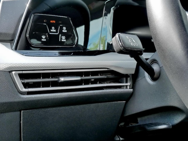 Volkswagen Golf DSG Golf VIII Move