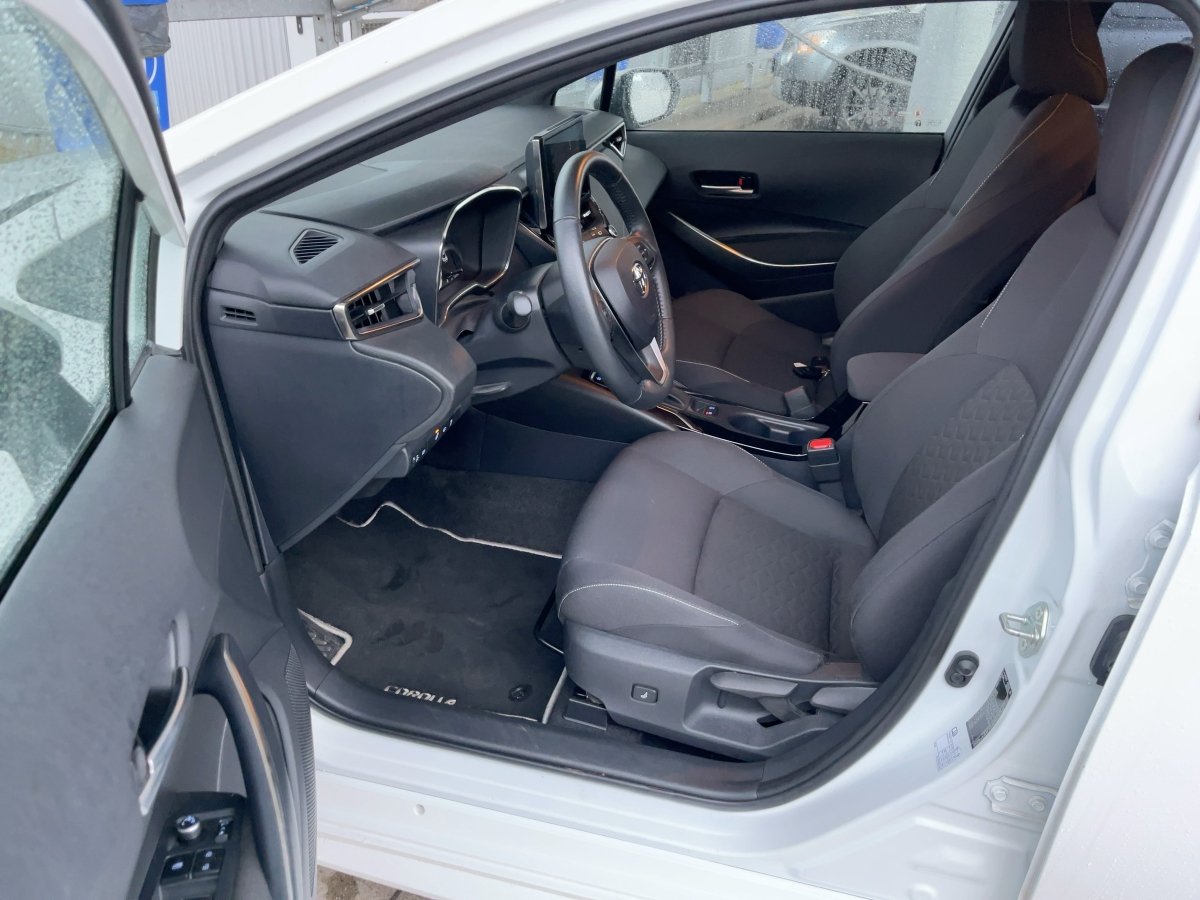 Toyota Corolla 5-deurs Basis Business