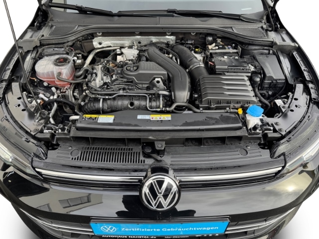 Volkswagen Golf 1.5 eTSI DSG Variant