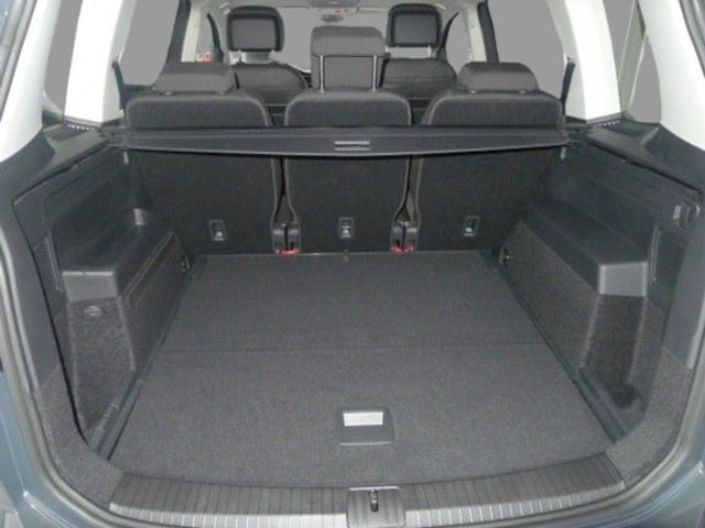 Volkswagen Touran 1.5 TSI DSG