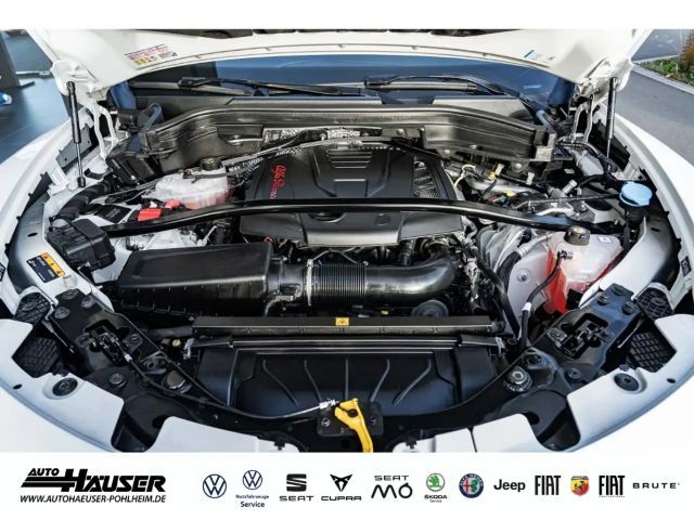 Alfa Romeo Stelvio AT8 Q4 Turbo Veloce