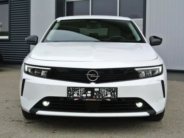 Opel Astra 1.2 Turbo Edition Turbo