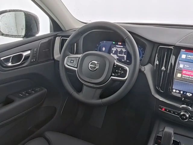 Volvo XC60 AWD Business Dark Plus