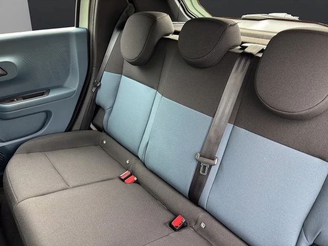 Fiat Grande Panda Hybrid mHEV 110 6-Gang eDCT Icon