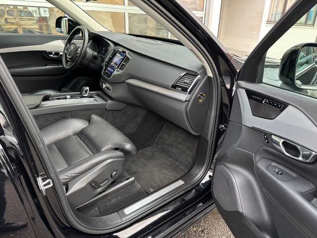 Volvo XC90 AWD Dark Plus T8