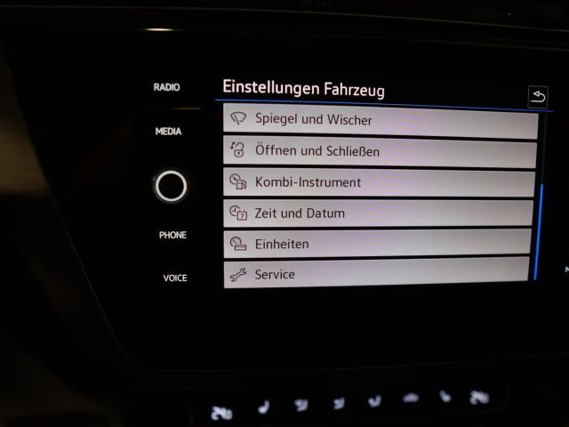 Volkswagen Touran BMT Comfortline DSG