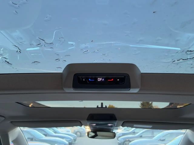 Volkswagen Multivan Style T7