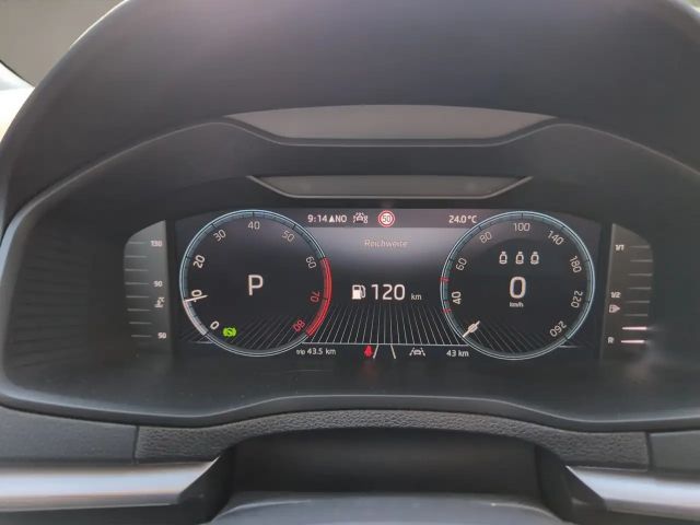 Skoda Karoq 1.5 TSI Tour