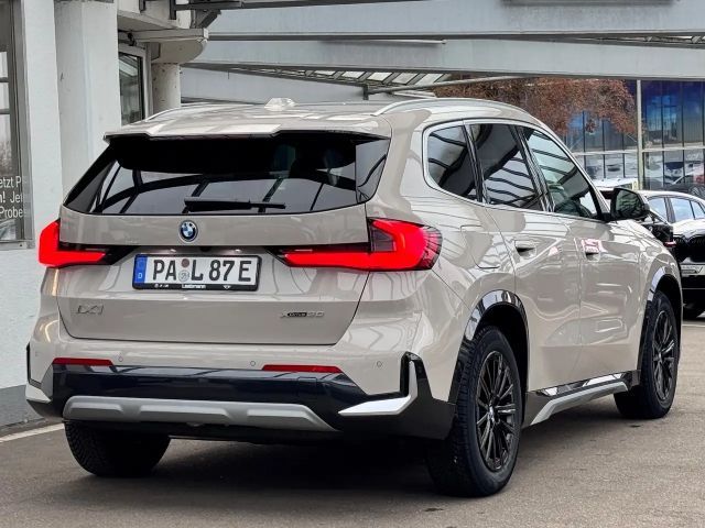 BMW iX1 xDrive30