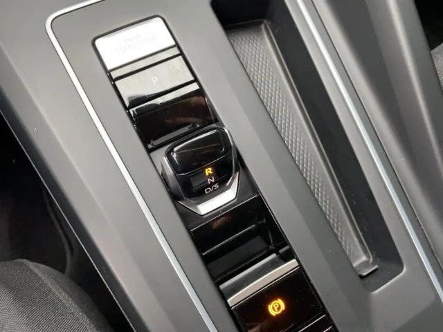 Volkswagen Golf DSG Life