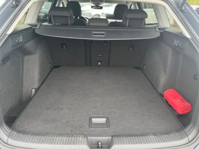 Volkswagen Golf 1.5 TSI Golf VIII Variant