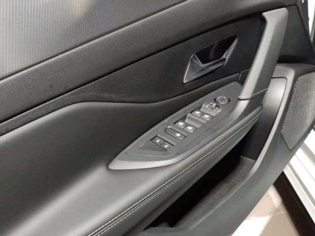 Peugeot E-308 E-308 Navi LED Rückfahk.SHZ digitales Cockp.