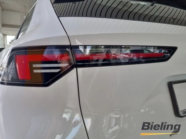 Opel Astra 1.2 Turbo Enjoy Sports Tourer Turbo
