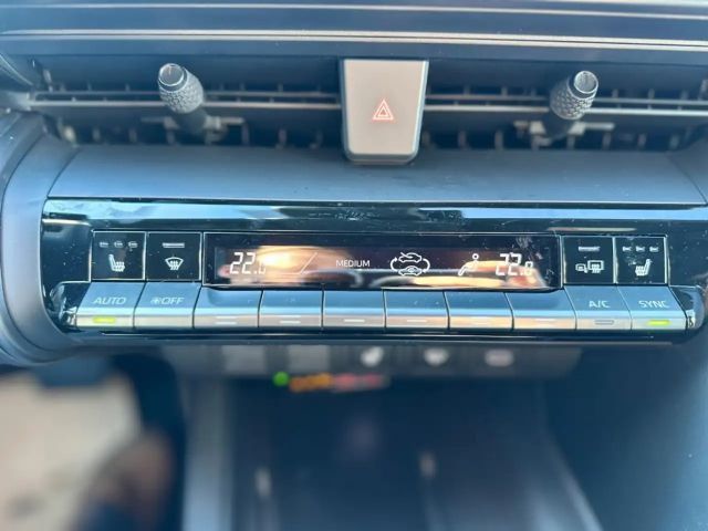 Toyota C-HR Active Hybride Plug-in