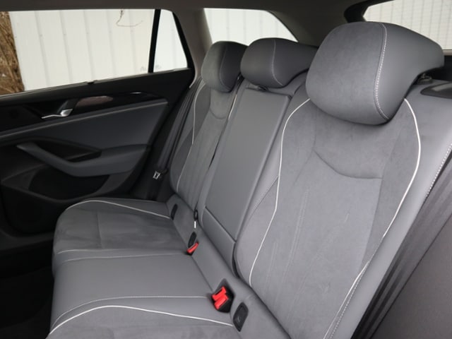 Volkswagen Passat 1.5 eTSI DSG Variant