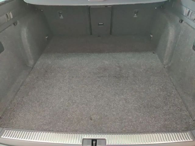 Skoda Superb 1.4 TSI Ambition Combi iV