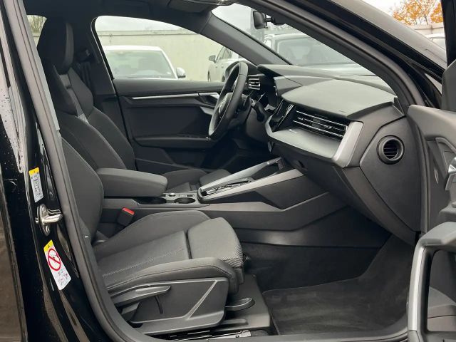 Audi A3 35 TFSI S-Tronic Sedan