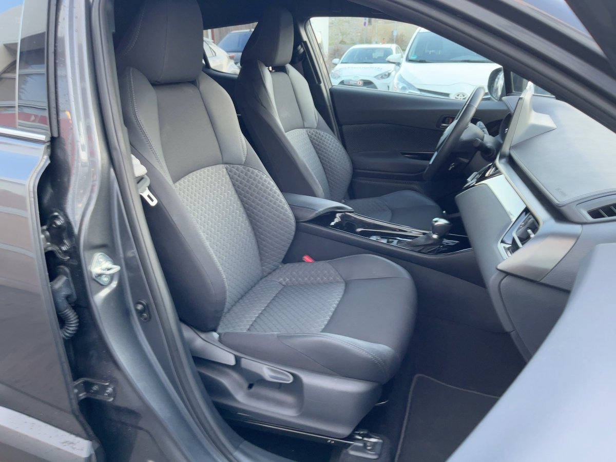 Toyota C-HR 5-deurs Team D