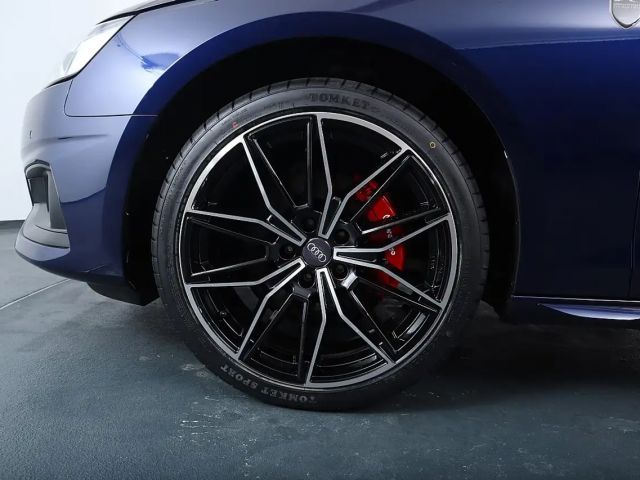 Audi A4 40 TFSI Avant Quattro Sport