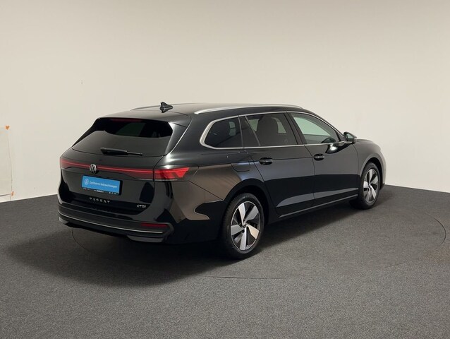Volkswagen Passat 1.5 eTSI DSG