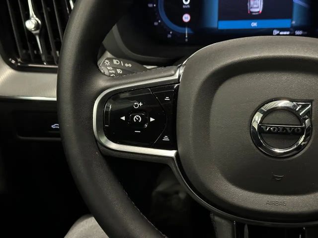 Volvo XC60 AWD Plus