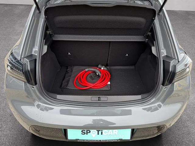 Peugeot E-208 GT-Line