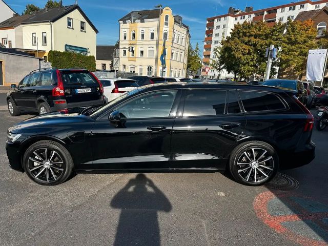 Volvo V60 AWD Dark Plus T8