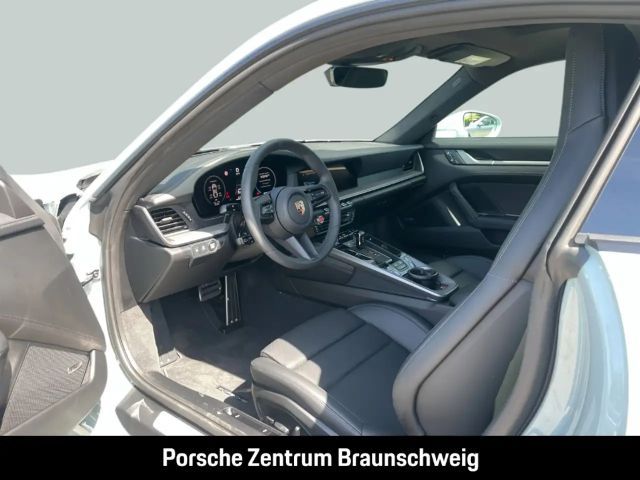 Porsche 992 Carrera Coupé