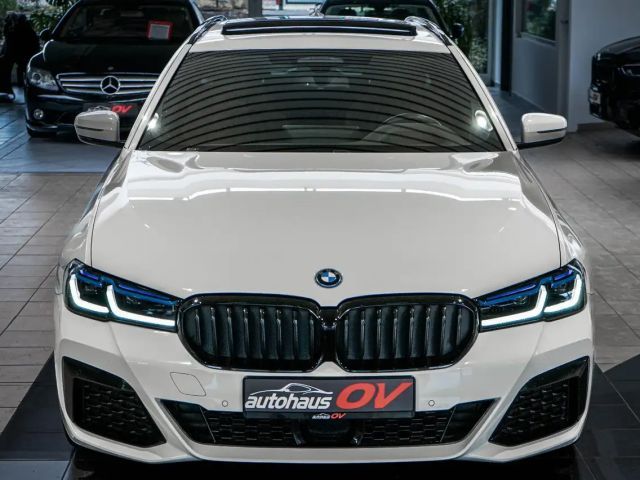 BMW 530 530e M-Sport xDrive