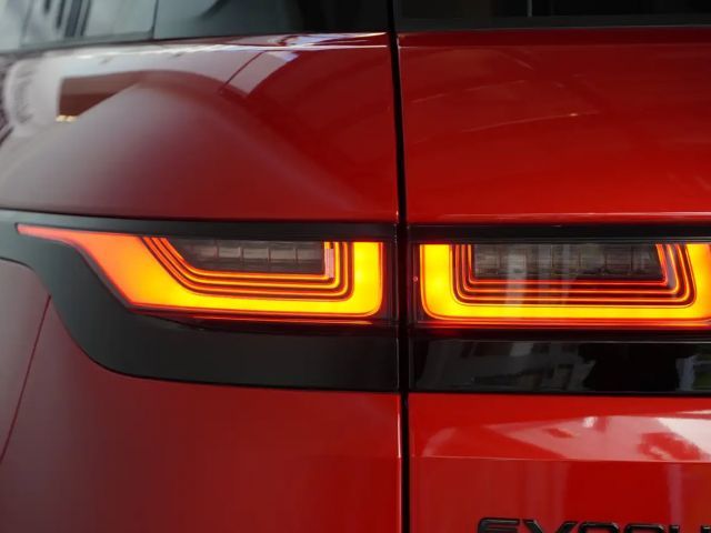 Land Rover Range Rover Evoque P300e