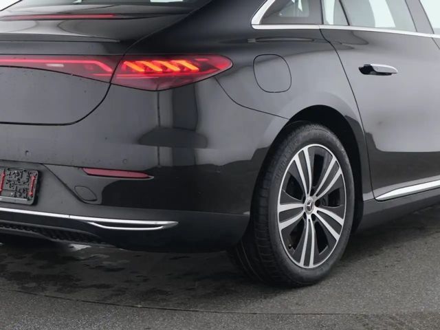 Mercedes-Benz EQE 300 Advanced Sedan