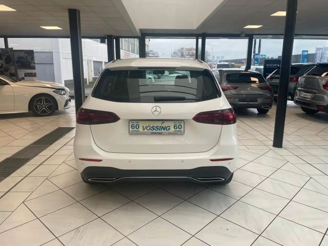 Mercedes-Benz B 180 Progressive