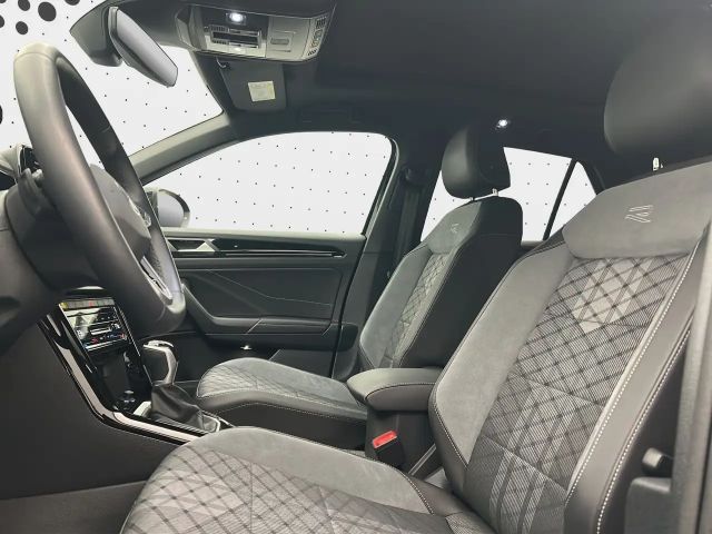 Volkswagen T-Roc 1.5 TSI DSG R-Line