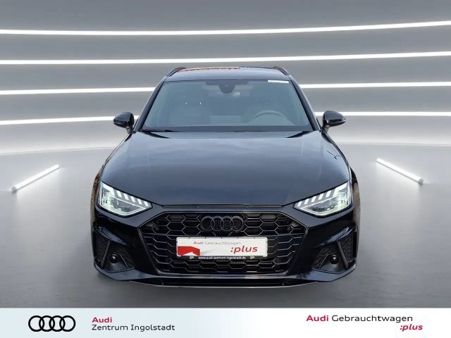 Audi A4 40 TFSI Avant S-Line
