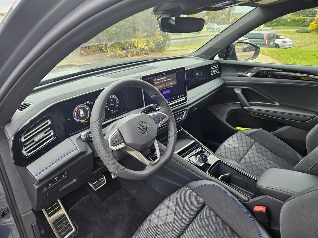 Volkswagen Tiguan 1.5 eTSI DSG R-Line Style