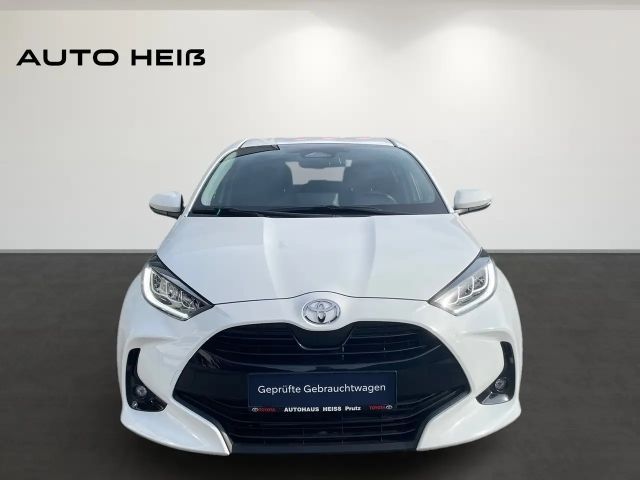 Toyota Yaris Active Hybride