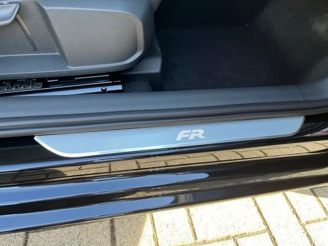 Seat Leon 1.5 eTSI DSG FR-lijn Sportstourer