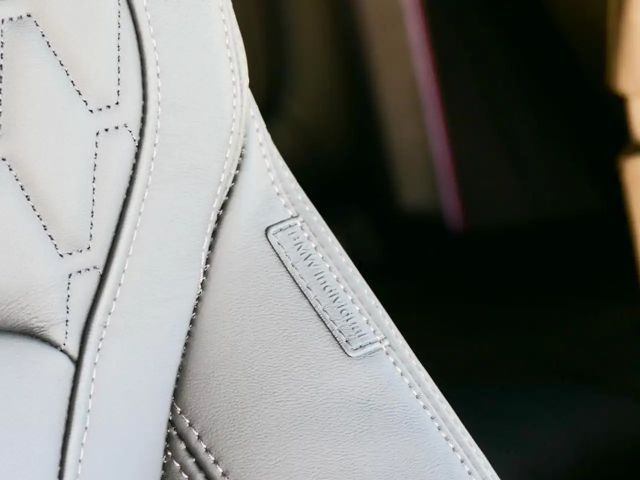 BMW X5 Individual M-Sport xDrive50e