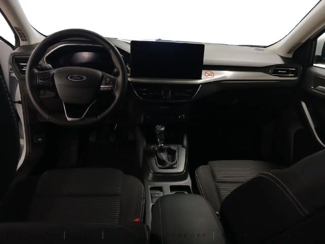 Ford Focus Titanium Wagon