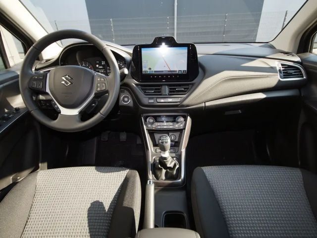 Suzuki S-Cross Hybrid